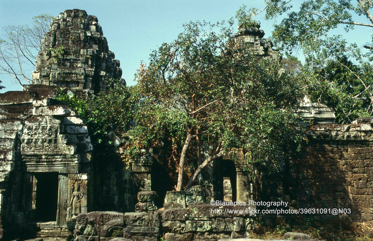 Đền Banteay Kdei, nằm ở phía Đông Nam Ta Prohm.