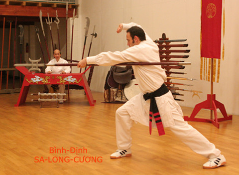 Kích cũng là một loại binh khí trong thập bát ban võ nghệ nhưng ở Việt Nam ít phổ biến hơn các loại binh khí khác. Ảnh: binhdinh-salongcuong.org.