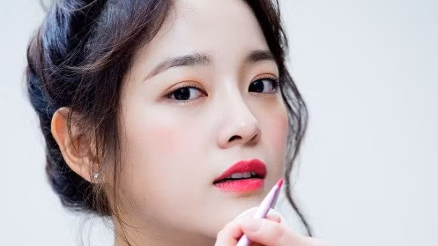 3 net tuong tren guong mat cua nguoi giau sang, lam tien nhieu cua-Hinh-2