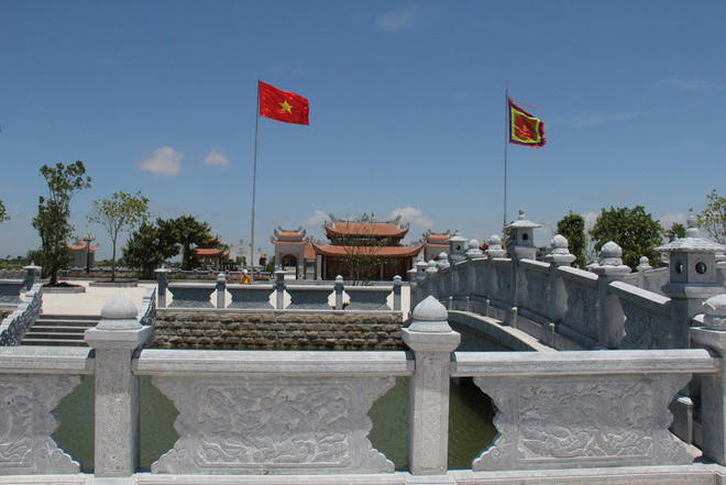 Mạc Thái Tông tên thật là Mạc Đăng Doanh. Ông là vua thứ hai của triều Mạc, con trai của thái Tổ Mạc Đăng Dung. Họ Mạc của ông có gốc tích từ vùng đất Hải Phòng ngày nay. Hiện nay, Hải Phòng có khu tưởng niệm vương triều Mạc.