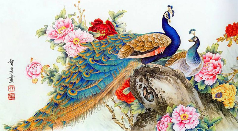 Ngoài ra, bạn cũng có thể chọn một bức tranh hình con công để treo ở văn phòng, sự nghiệp ắt tăng tiến rõ. 