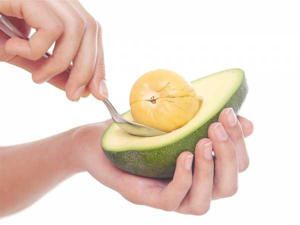 5 sai lầm khi ăn bơ khiến mất hết chất, thêm độc vào người 5 sai lam khi an bo khien mat het chat, them doc vao nguoi