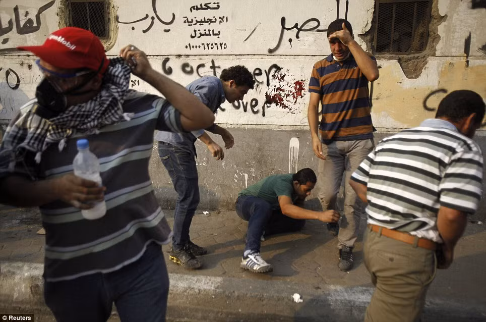 Các thành viên của Anh em Hồi giáo và những người ủng hộ cựu Tổng thống Morsi trong cuộc đụng độ đẫm máu hôm qua, đúng vào ngày kỷ niệm Chiến tranh Arab-Israel 1973.