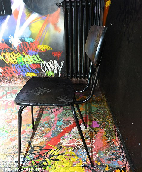 Kiệt tác của nghệ thuật graffiti (vẽ tranh đường phố) chỉ được mang ra triển làm với công chúng 1 tháng trước khi bị phá hủy vào mùa xuân tới.