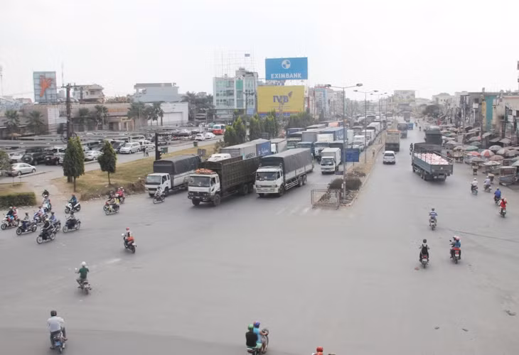 “Khai tu” diem nong ket xe o nga tu Vung Tau-Hinh-2