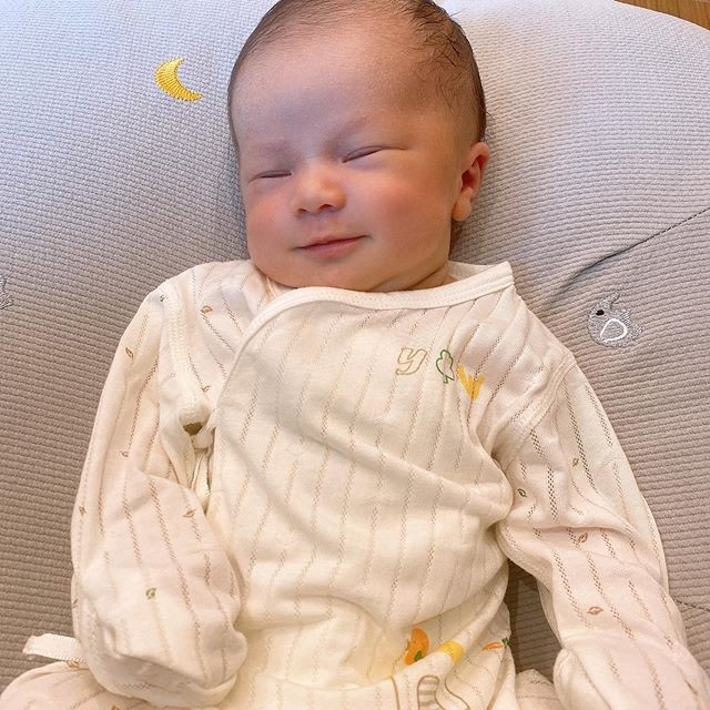 Con trai Duy Manh chinh thuc gia nhap hoi 'hot kid' Viet-Hinh-3