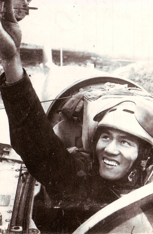 Anh hùng phi công tiêm kích MiG-21 Phạm Tuân bắn rơi “ngáo ộp” B-52 trong chiến dịch “Điện Biên Phủ trên không”.