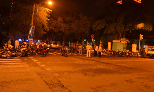 No lon, chay du doi tai Tong lanh su quan Indonesia TP HCM