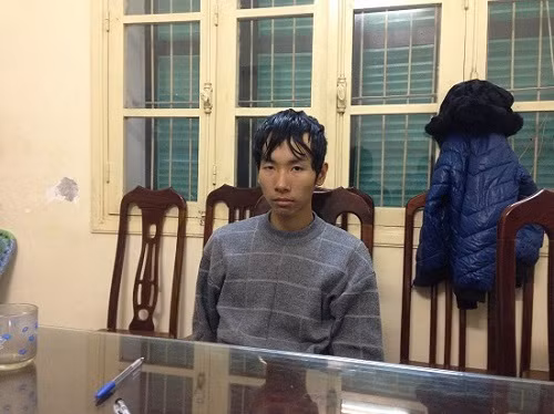 Đối tượng Nguyễn Văn Đạt tại cơ quan điều tra.