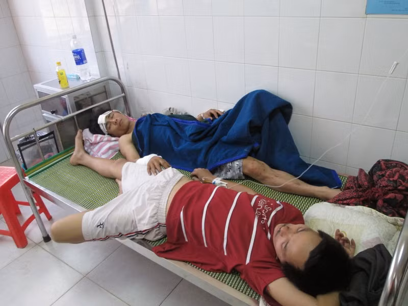 ... trong đó, nhiều nhất là bệnh viện khu vực thị xã Phú Thọ, tỉnh Phú Thọ, khiến nơi này quá tải.