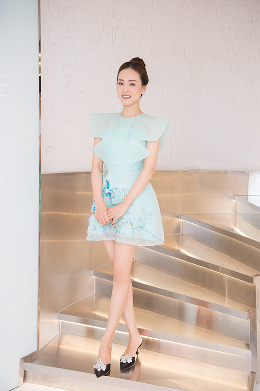 Vo kem 15 tuoi tiet lo nhieu dieu bat ngo ve NSND Cong Ly-Hinh-5