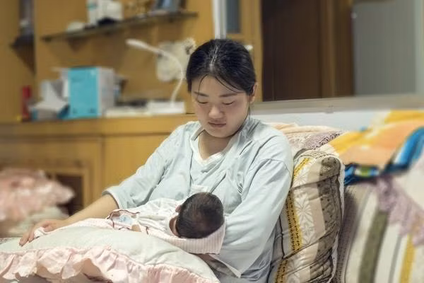 Con dau de duoc 10 ngay, me chong bat day tu nau nuong-Hinh-2