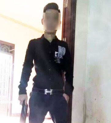 Lãnh đạo UBND huyện Thạch Thất (Hà Nội) cho biết, công an đã tạm giữ mẹ của bé Đ.N.A và người tình. Cũng theo lãnh đạo UBND huyện Thạch Thất, người tình của mẹ cháu A. sinh năm 1992, làm nghề thợ mộc, trú tại xã Thạch Hoà, chưa lập gia đình và chưa có tiền án, tiền sự.