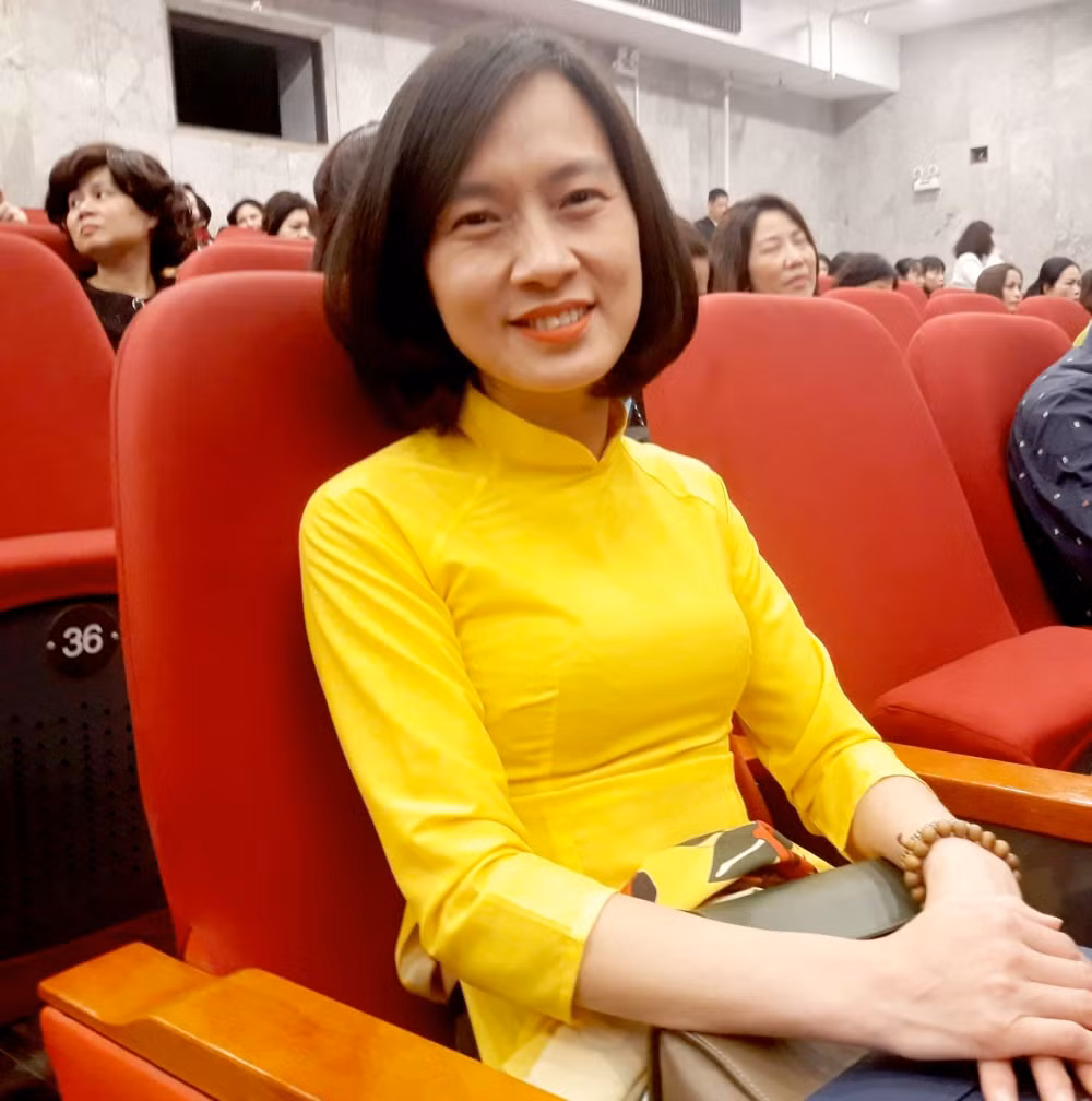 Ton vinh, tri an nu can bo, doan vien Cong doan Thu do xuat sac-Hinh-12