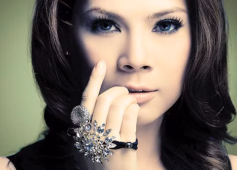 Thanh Thao lai to Thuy Vinh toi coi thuong phap luat-Hinh-2