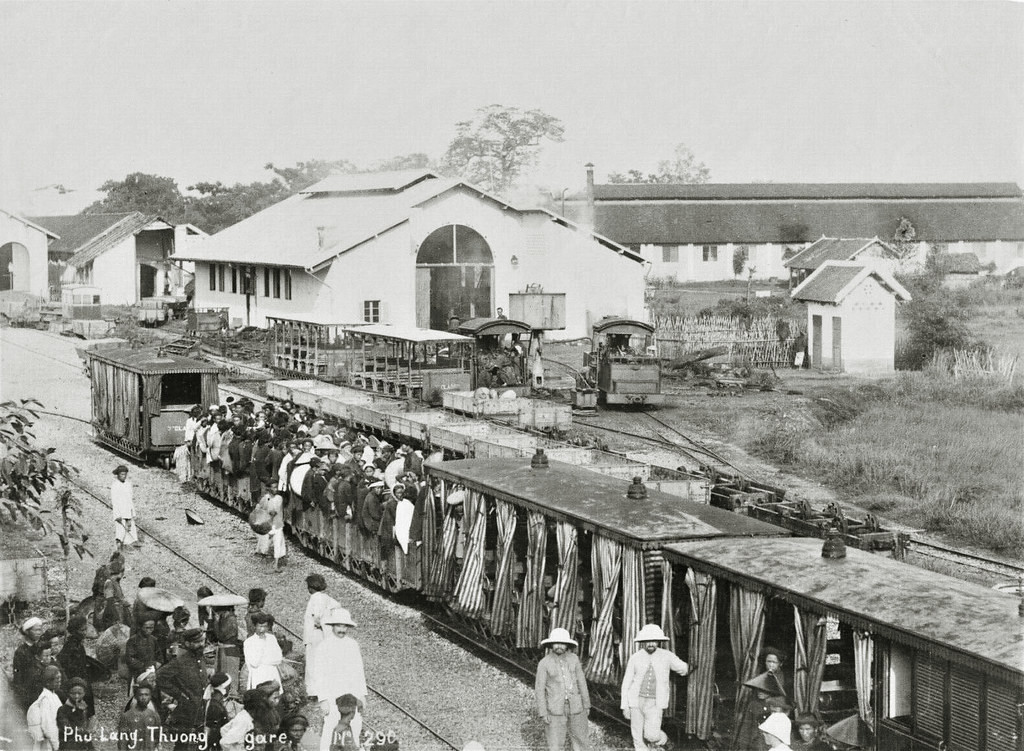 Ga Phủ Lạng Thương khoảng năm 1900.