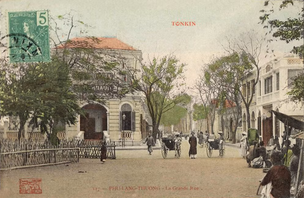 Khu vực trung tâm thị xã Phủ Lạng Thương khoảng năm 1910.