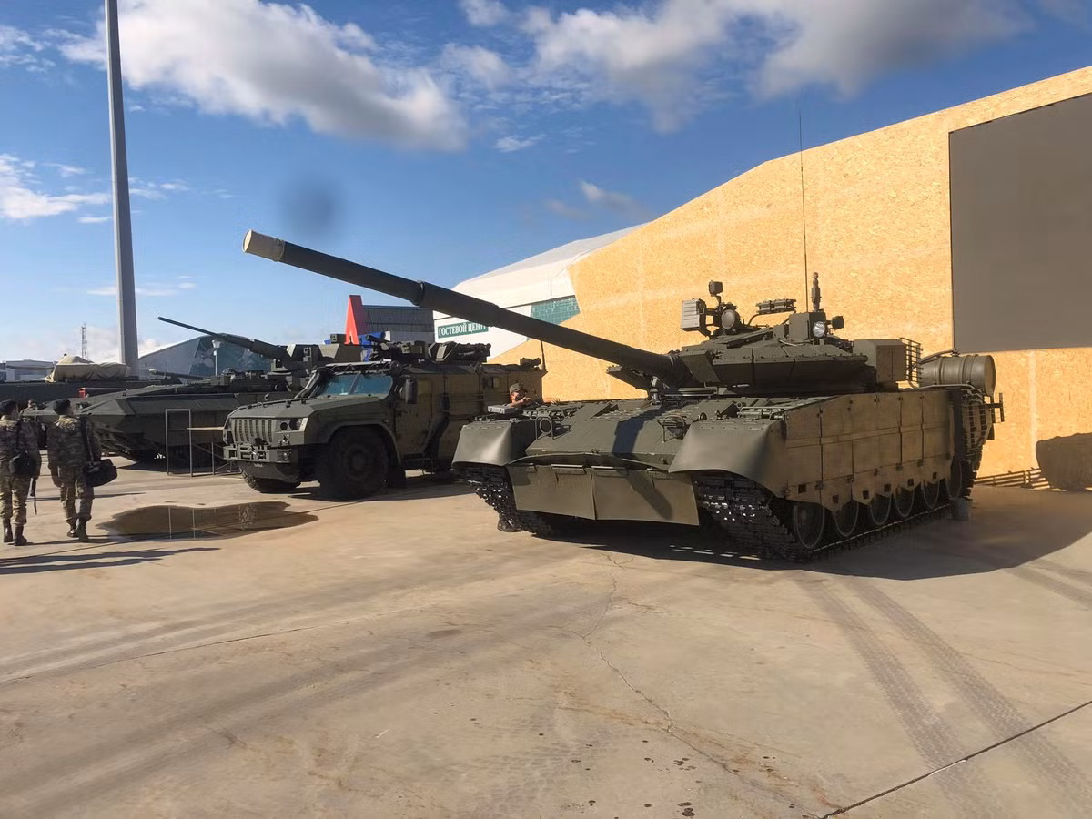 Man nhan dan khi tai quan su trung bay tai Dien dan Army 2020-Hinh-5