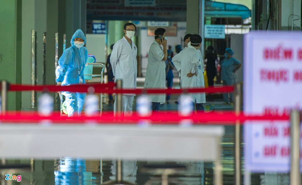 Trước đó, từ 0h ngày 28/7, Đà Nẵng phong tỏa Bệnh viện Đà Nẵng để tập trung phòng, chống dịch. Hết thời gian cách ly 14 ngày, nơi đây tiếp tục áp dụng lệnh cách ly y tế lần hai từ 0h ngày 11/8.