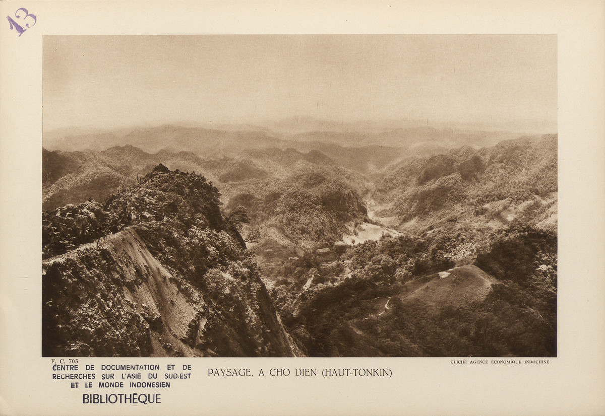 Địa hình hiểm trở ở Chợ Điền, Bắc Kạn. Đây là một vùng có trữ lượng quặng chì kẽm lớn của Đông Dương.