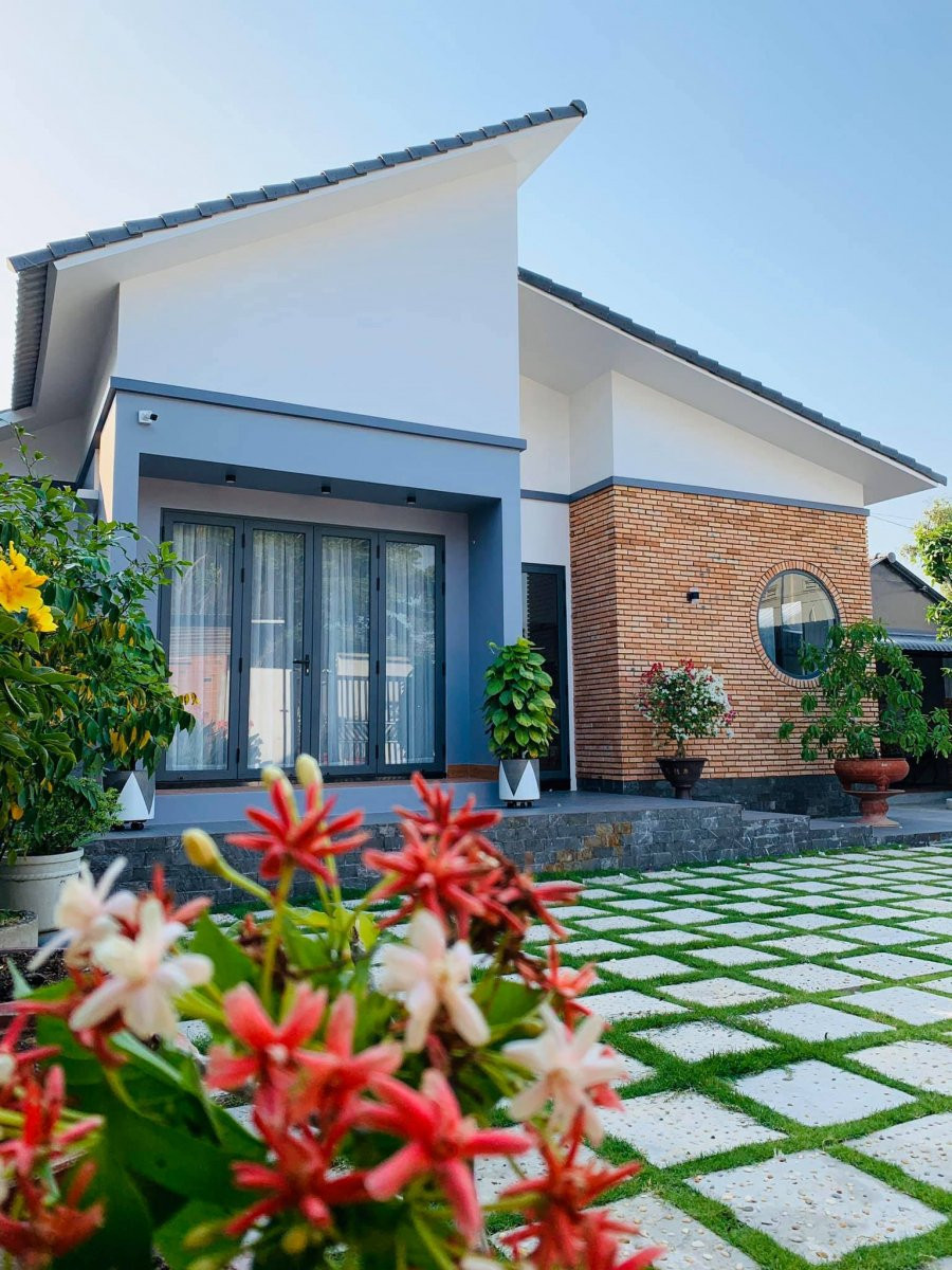 Mau nha cap 4 voi bep xay gach do dam tinh truyen thong