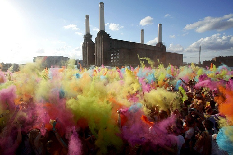 Lễ hội Holi One tại London.