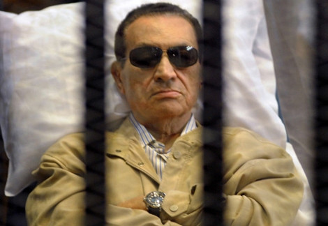 Cựu Tổng thống Hosni Mubarak trong tù