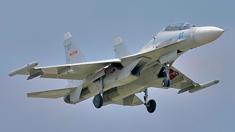 Máy bay chiến đấu Su-30MK2 của Hải quân Trung Quốc.