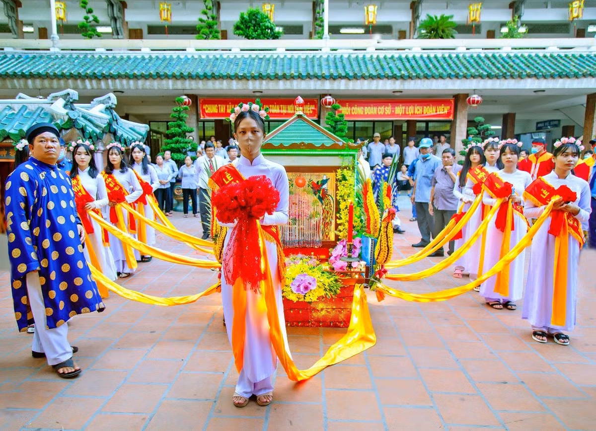 10 su kien van hoa tieu bieu cua Bo VHTTDL co show Anh trai-Hinh-2