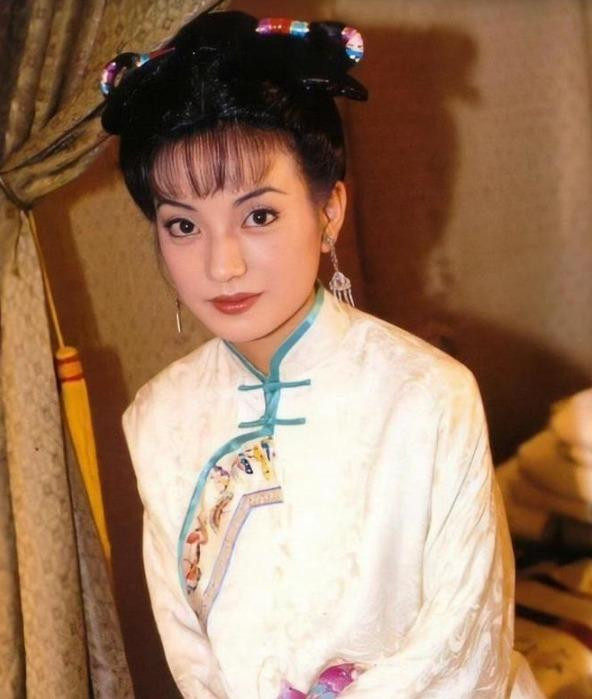 He lo loat anh chua tung cong bo cua Trieu Vy-Hinh-4