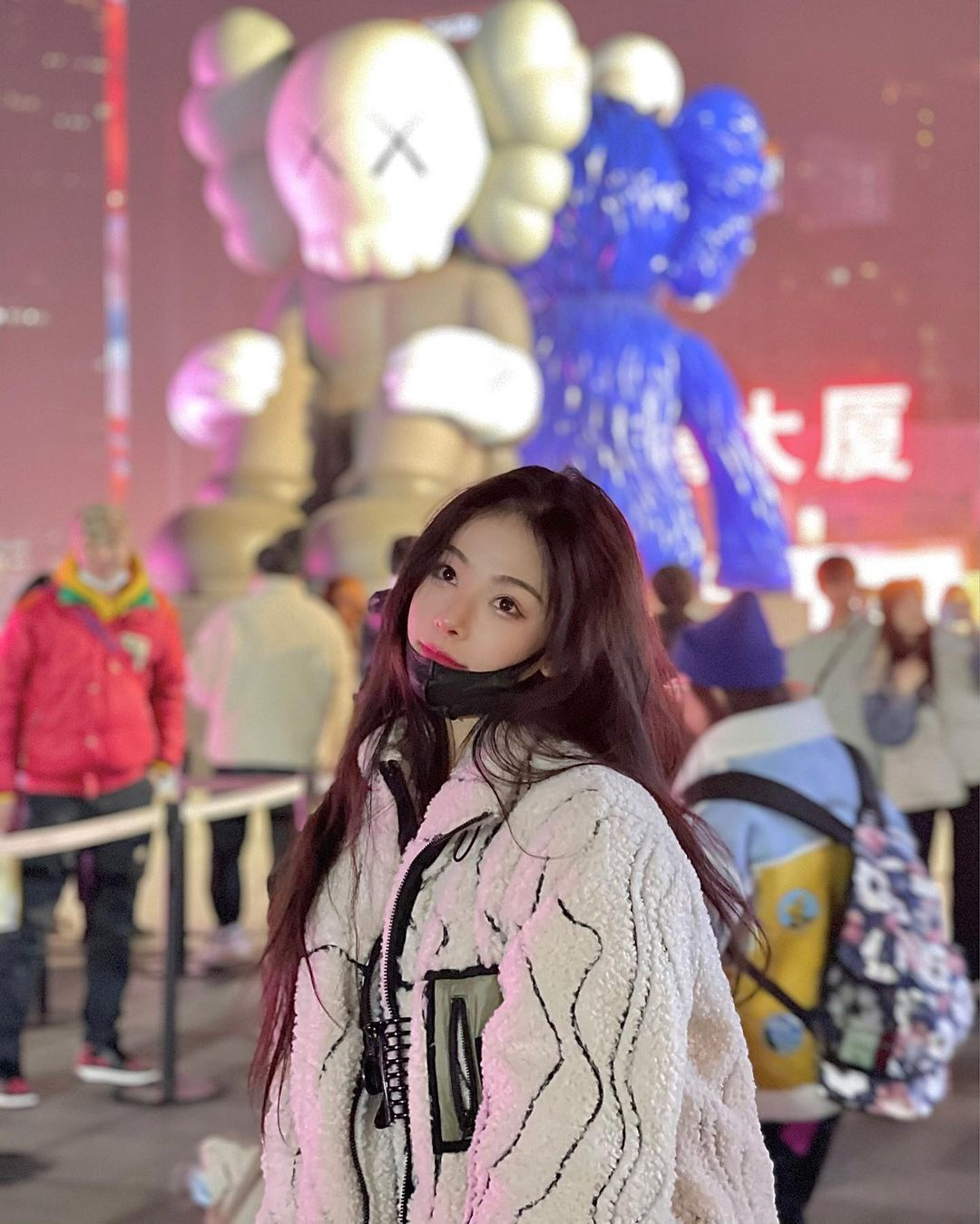 Nhan sac dien vien dong the vuot mat Luu Diec Phi-Hinh-12