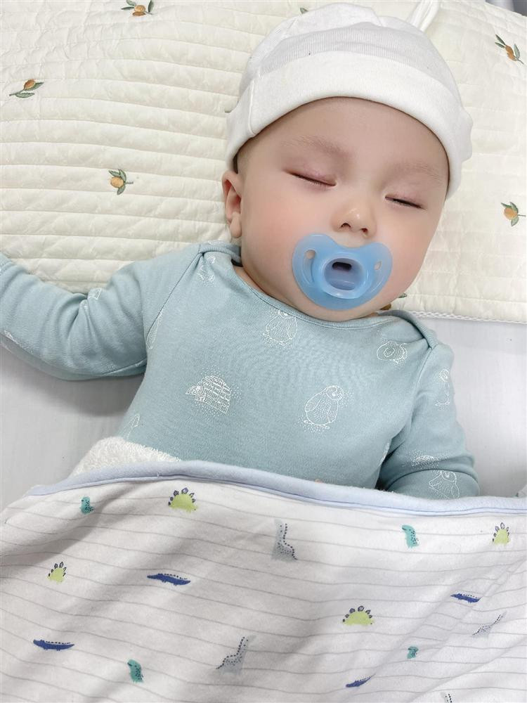 Bat ngo ngoai hinh quy tu 6 thang tuoi nha Do Duy Manh