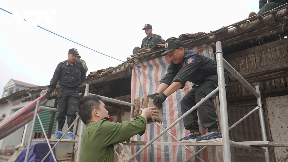 Cả nước đã hỗ trợ xóa khoảng 11.000 căn nhà tạm trong 1 tuần Ca nuoc da ho tro xoa khoang 11.000 can nha tam trong 1 tuan