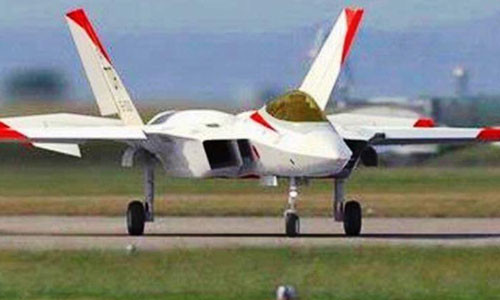 ATD-X có thể sẽ tung cánh vào năm tới.