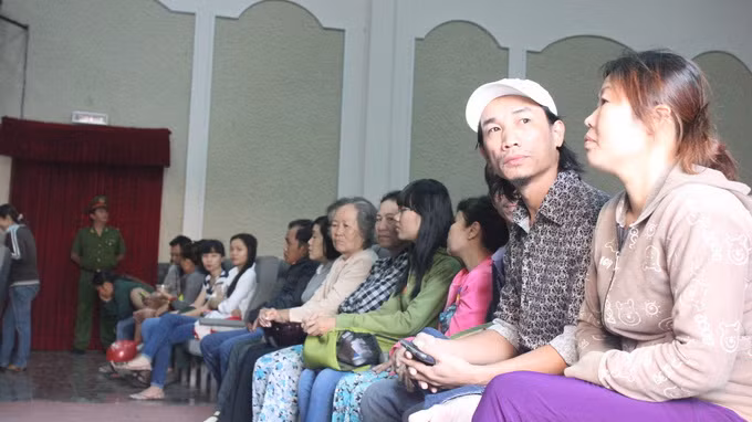 Bao mau hanh ha tre: 3 nam tù-Hinh-2