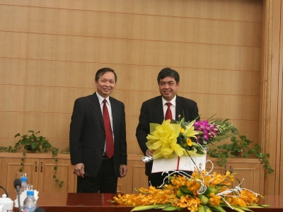 Agribank lai xao tron ve nhan su cap cao-Hinh-2