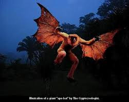 Một số người miêu tả Kikiyaon phát ra âm thanh đáng sợ giống như một người đàn ông đang từ từ bị siết chặt cổ. Quái vật đáng sợ trên còn có mùi giống như xác rắn chết bị phơi lâu dưới ánh nắng mặt trời.