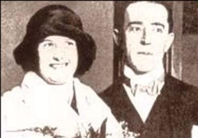 Trong những năm 1920, Sidney Reilly bị cáo buộc làm gián điệp cho nhiều quốc gia ở cả châu Âu và châu Á, mặc dù chi tiết về các điệp vụ của ông chưa bao giờ được các nước tiết lộ đầy đủ.