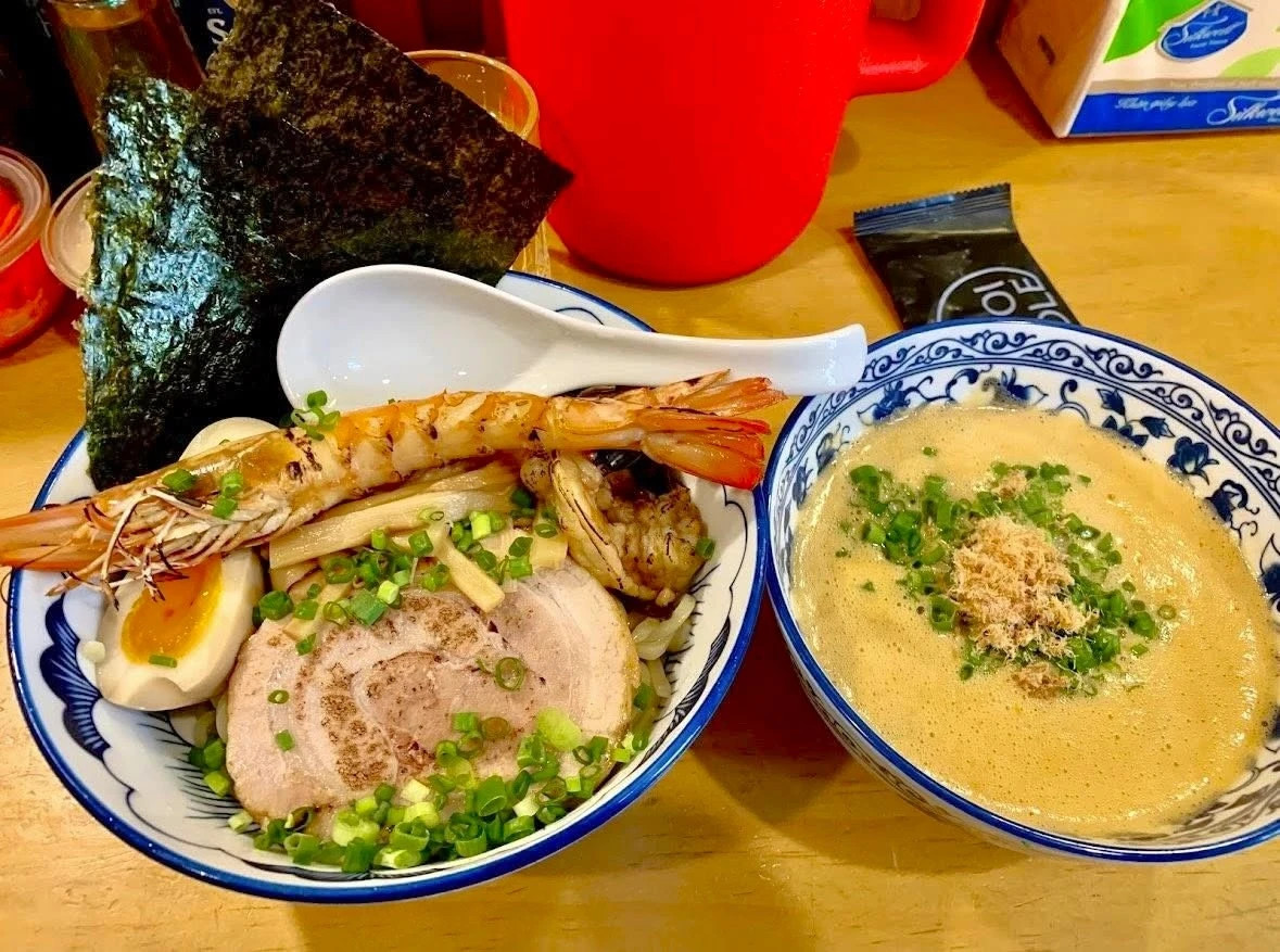 Lich trinh A-Z ngay 30/4 khi den TP.HCM xem dieu binh-Hinh-14