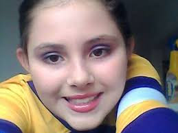 Bác sĩ từng chẩn đoán em mang bầu hoặc mắc chứng háu ăn.