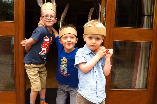 Anh Fischer cho biết: "Việc chẩn đoán là vô cùng khó chịu và đau buồn. Khi cú sốc qua đi, bạn phải đối mặt với thực tế mới. Tất cả những gì tôi có thể làm là tiếp tục cố gắng vì 3 con trai".