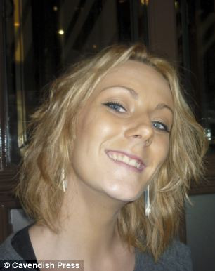 Carly Harper chết vào ngày 20/5 do suy đa cơ quan. Cha mẹ cô đã rất suy sụp và thuê luật sư để điều tra sự việc. "Hai người đã thiệt mạng ngày hôm đó. Gia đình của tôi vẫn còn đau khổ và không bao giờ bỏ qua đến khi nào con gái và cháu tôi nhận được công lý”.