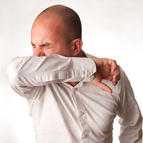 Hãy chú ý đến bất kỳ thay đổi nào của cơn ho mãn tính, đặc biệt nếu bạn hút thuốc. Khi ho liên tục, ho sâu, ho khan, nhiều đờm hơn bình thường hay ho ra máu, bạn nên sắp xếp cuộc hẹn với bác sĩ.