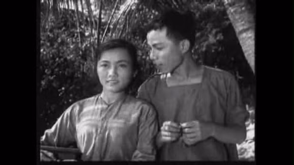 Không được đào tạo trường lớp bài bản, nhưng với kinh nghiệm có được trong khoảng thời gian làm công việc lồng tiếng, Trịnh Thịnh đã vào vai khá thành công.