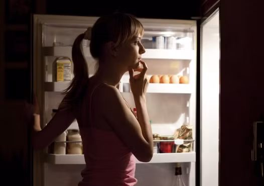 Nếu bạn hay nhận lỗi về mình. Những người, có phản ứng tiêu cực rất lớn, mỗi khi họ phạm sai lầm, sẽ có xu hướng ăn rất nhiều với cảm giác tuyệt vọng. Bạn cần học cách tha thứ cho chính mình, hãy đối xử tốt với chính bản thân. Điều này cũng giúp bạn có một ngoại hình đẹp hơn.