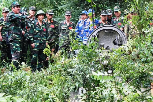 Tham quan ngụy trang cho xe tăng trong chiến đấu.