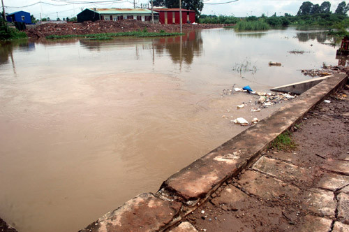 ... hoạt động hết công suất