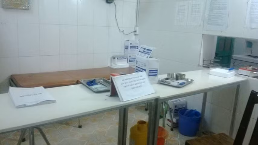 Phòng xét nghiệm không bệnh nhân, không bác sĩ