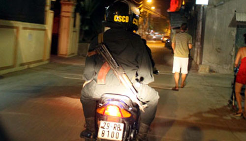 Đi từng con ngõ nhỏ của Thủ đô.