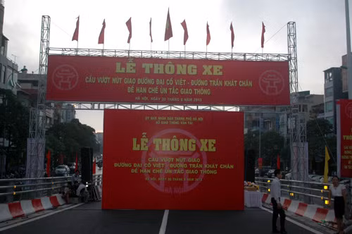 Tiến độ thông xe nhanh hơn so với quy định là 45 ngày.